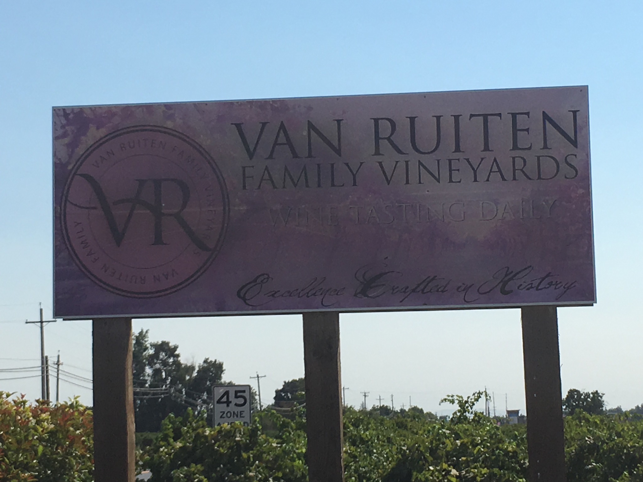 Friday Night Excursion – Wine Bloggers Conference 2016 – Van Ruiten Family Winery